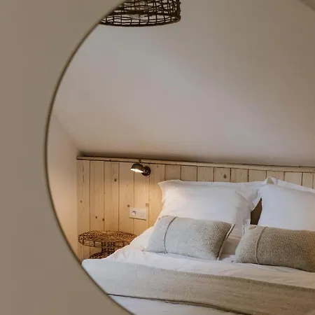 別荘 Komorebi Lubkowo